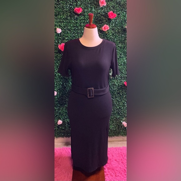 Forever 21 Dresses & Skirts - Forever21 belted knit dress! Brand new never worn no tags! Size 0X